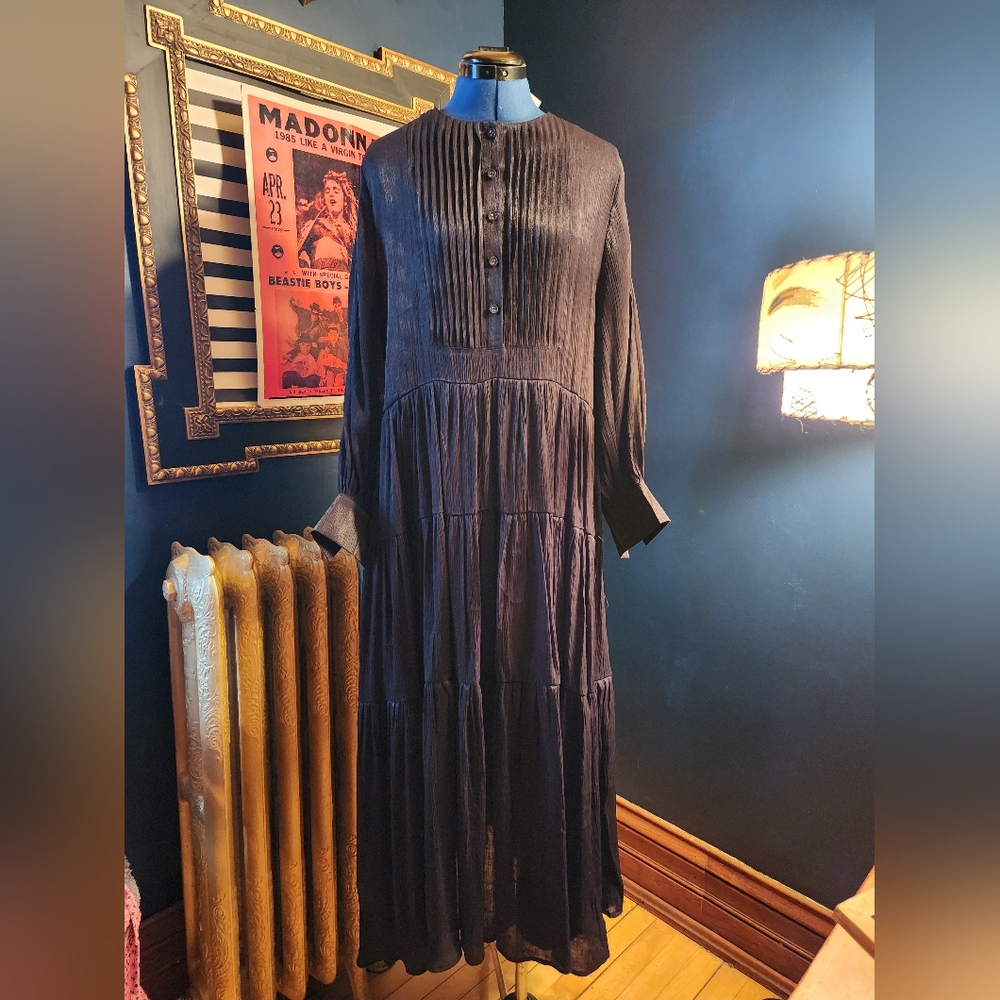 Elegant Black Long Sleeve Dress